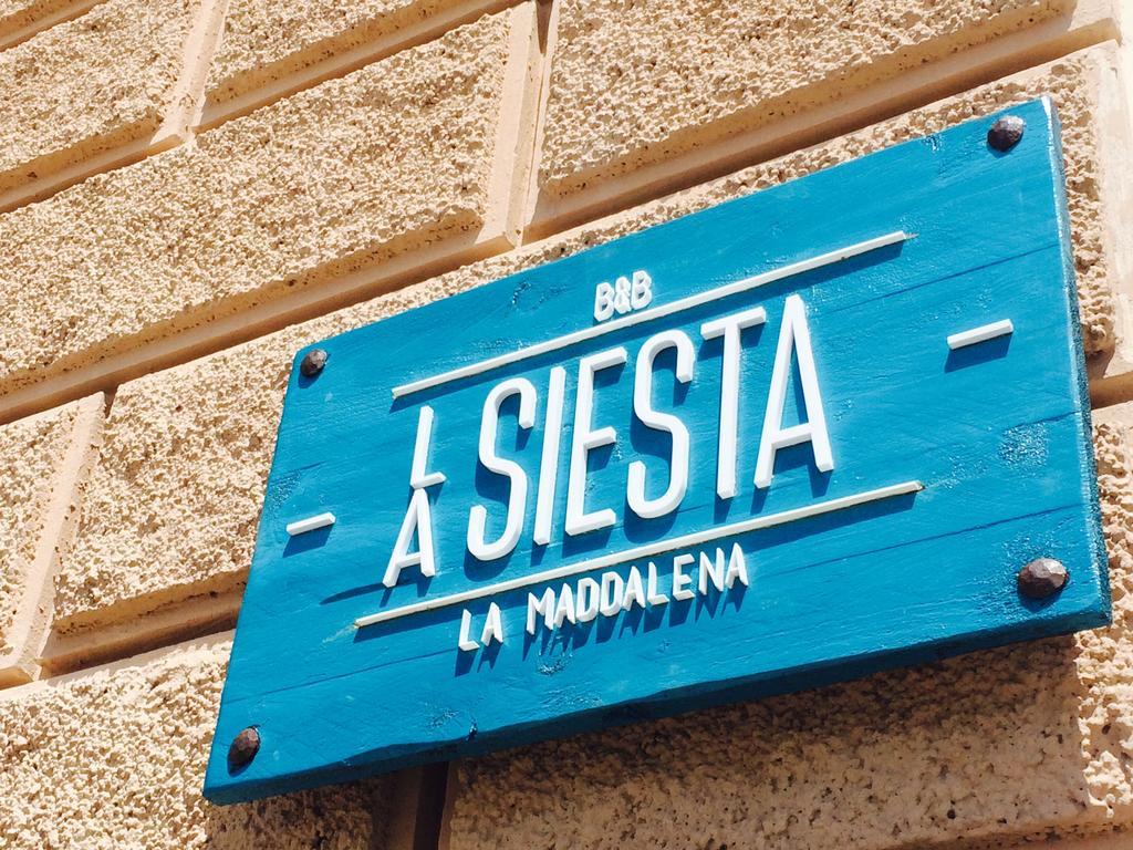 马达莱纳 La Siesta酒店 外观 照片